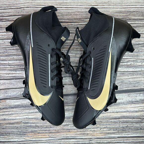 Athletic_Shoes